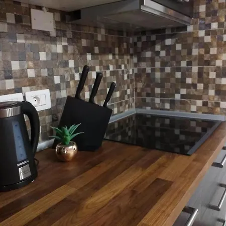 Apartment Marezia *
